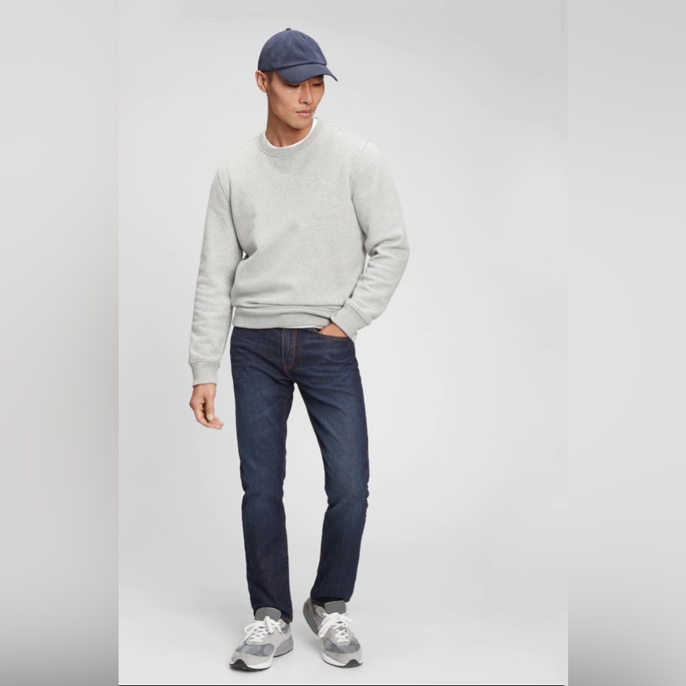Mens Mid Rise Slim Jeans with Wash-well, size 29W x 30L.